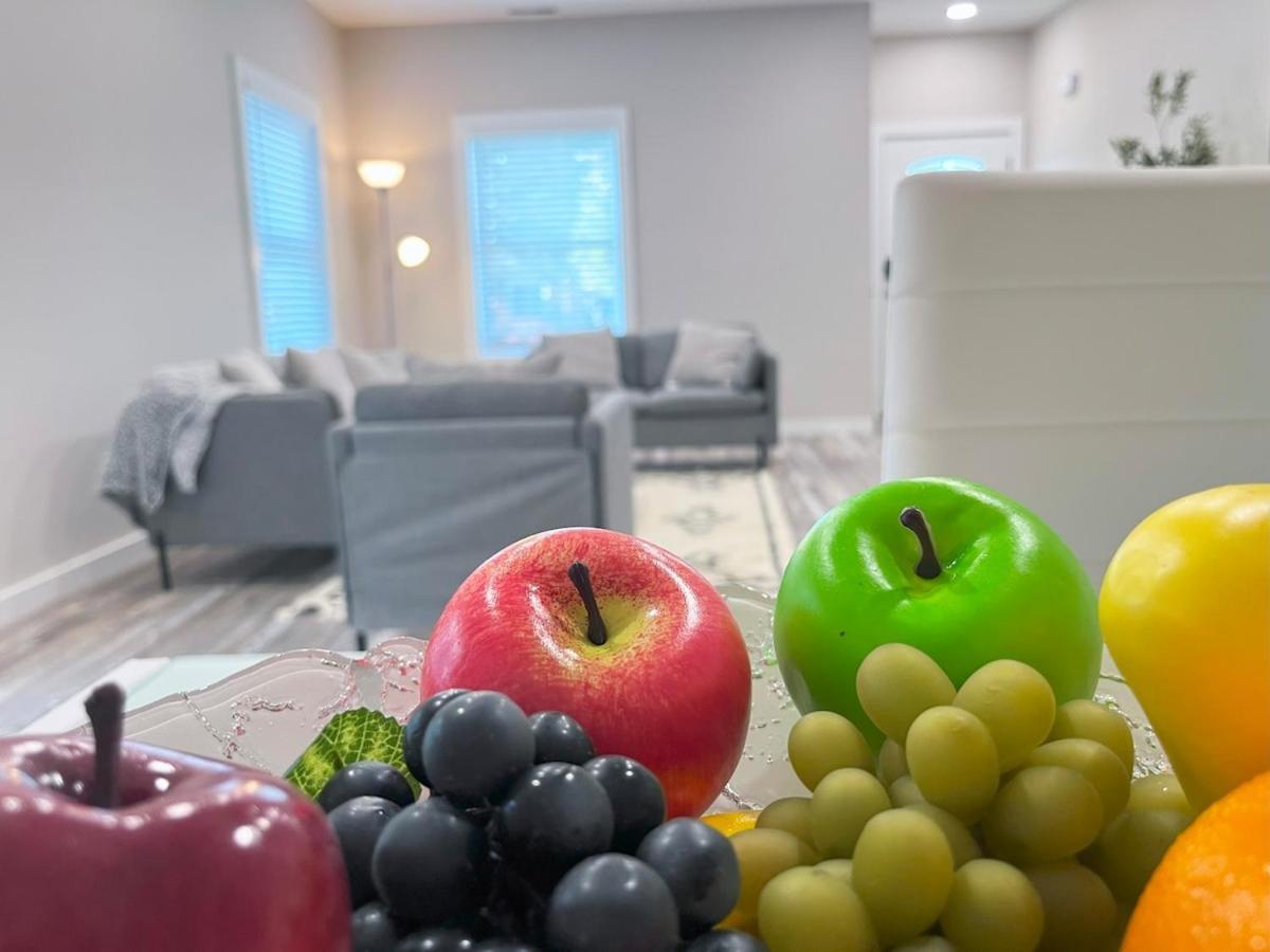 Beautiful Cozy New Build Home - Pet Friendly South Euclid Экстерьер фото